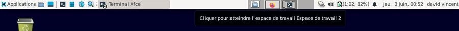 Xfce et 4 bureaux virtuels dans le tableau de bord
